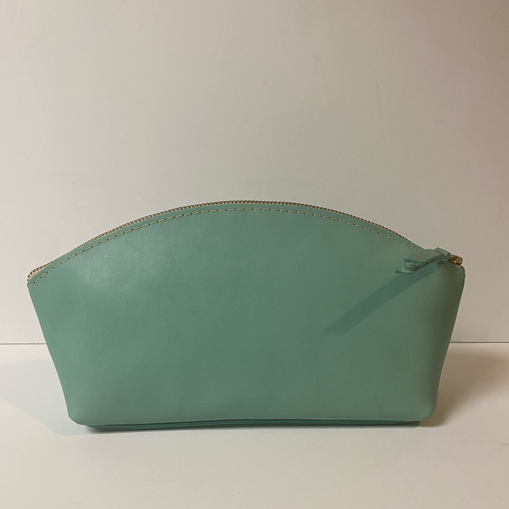 NEW 🦄 Portland Leather Goods Total Eclipse Makeup Bag!